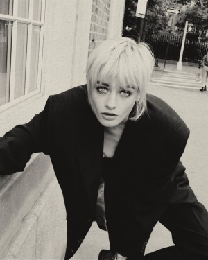 Esther Mcgregor Photo #29