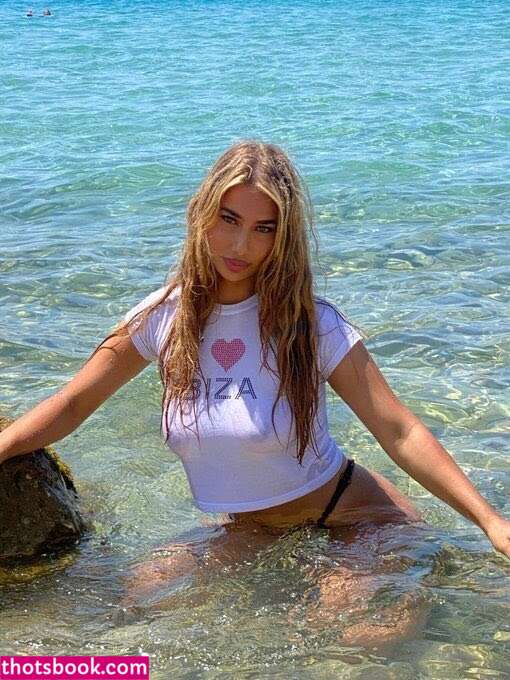 Estelle Xo Photo #24