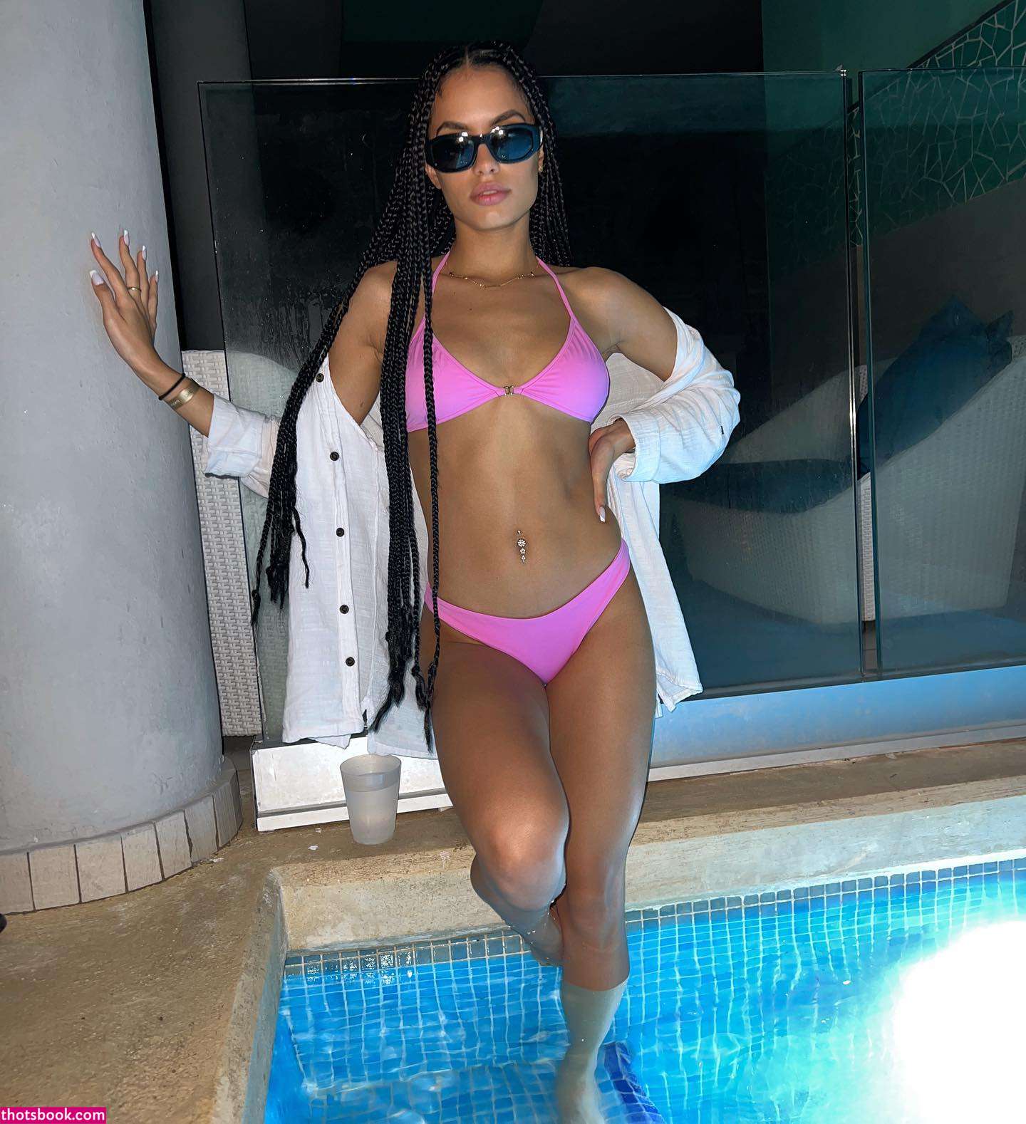 Jennifer Prado Photo #24