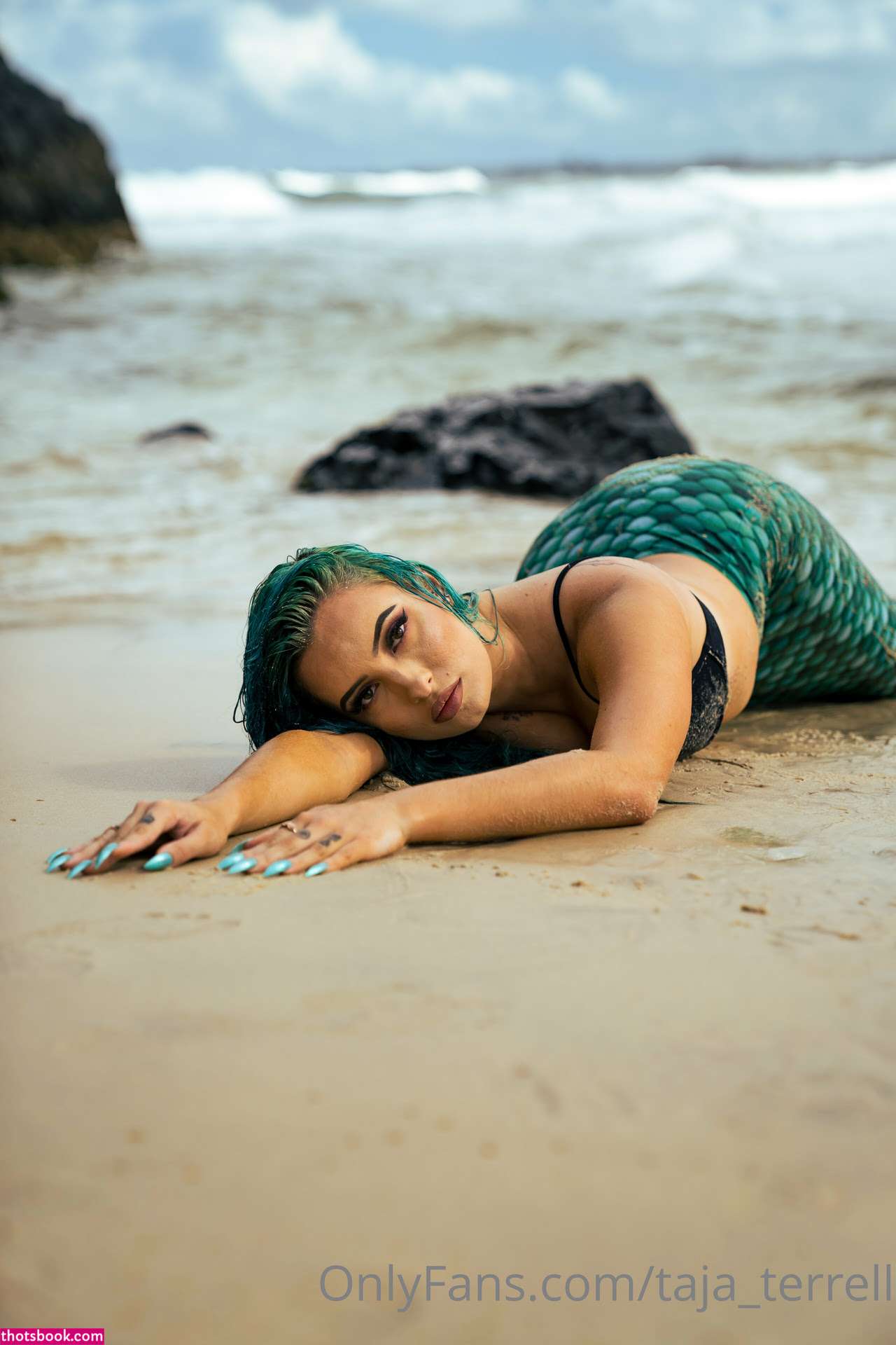 Taja Terrell Photo #10