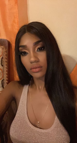 Caramelitooo July Photo #5