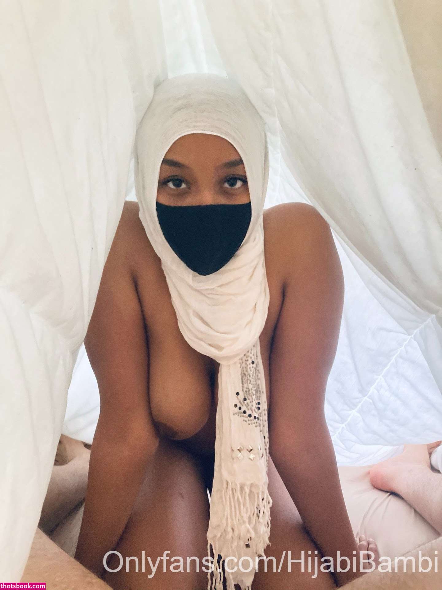 Hijabi Bambi Photo #1