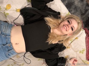 Jadan Wolfie Photo #22