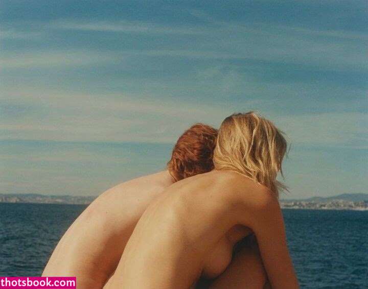 Anais Garnierbe Photo #15