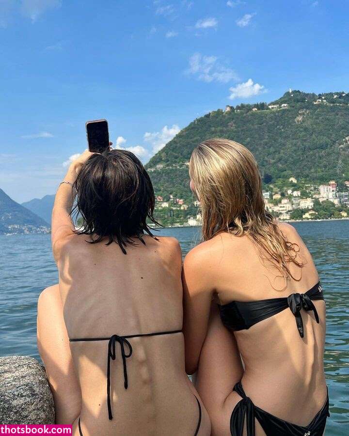 Bec Lauder Photo #26