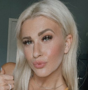 Kristin Taylor Photo #2