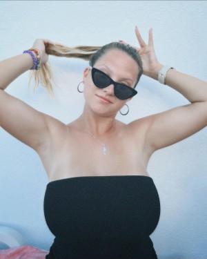 Leandra Lopes Photo #1