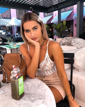 Madison Edwards Photo #17