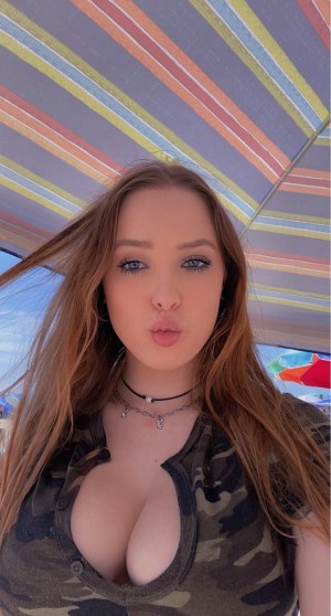 maeganrayy Photo #28