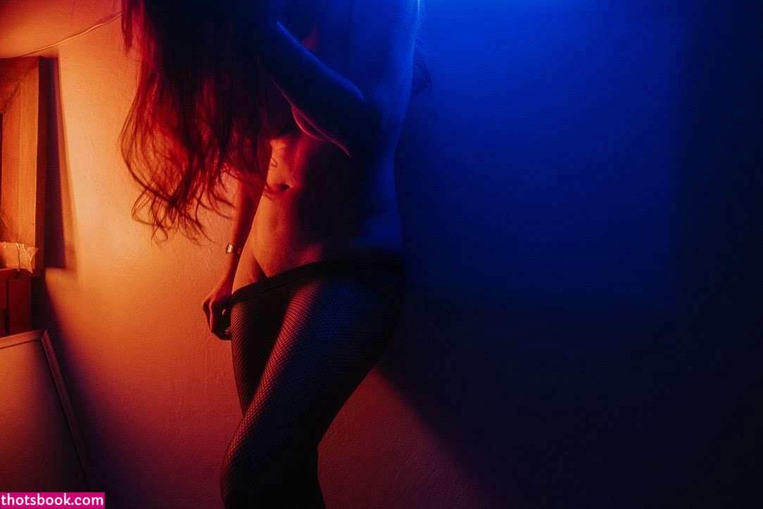 Marie Dewilde Photo #39