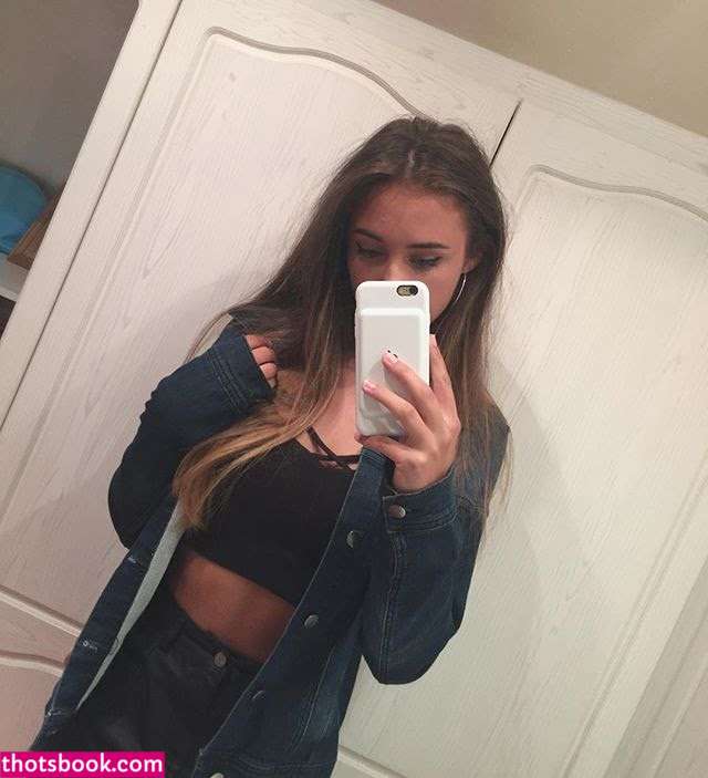 r0sielewis Photo #19