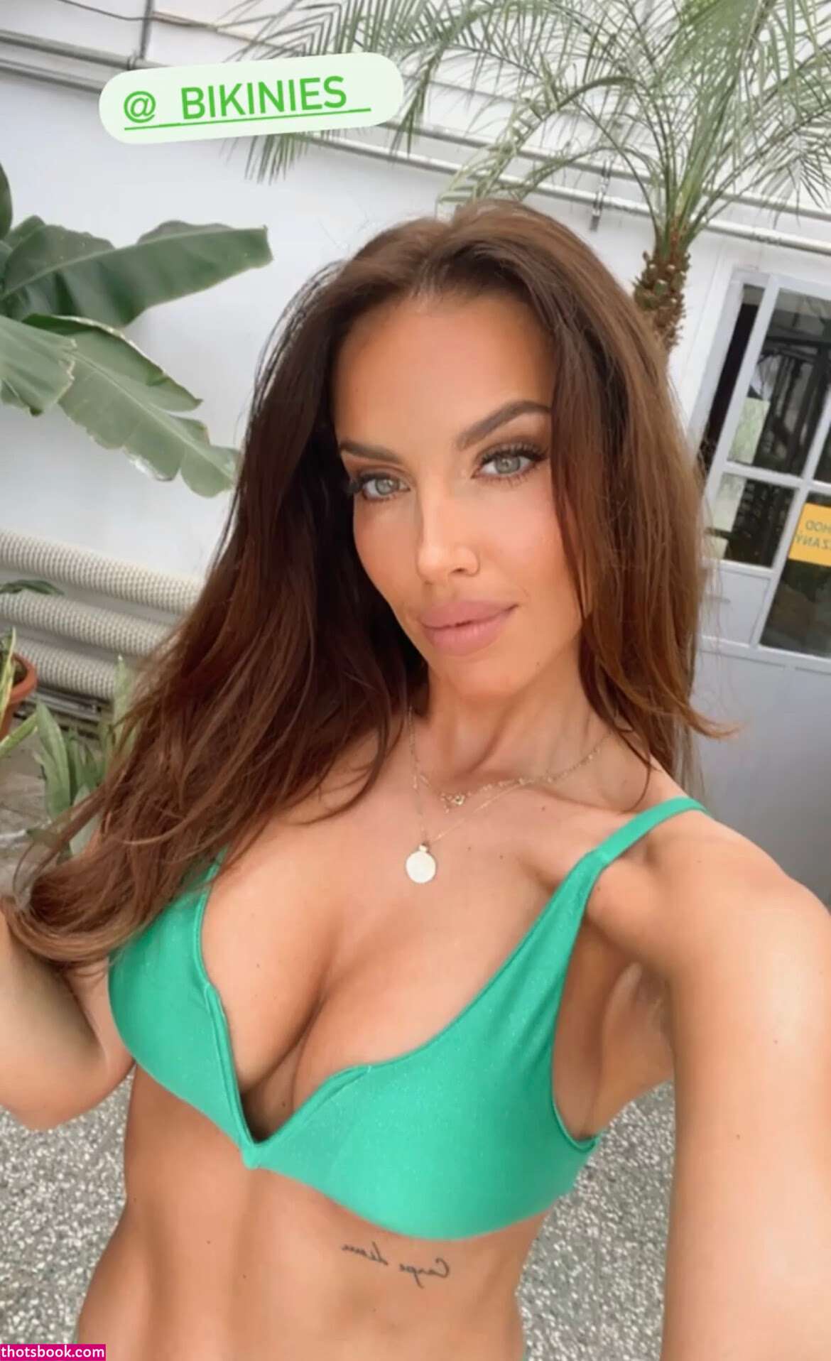 Simona Leskovska Photo #8