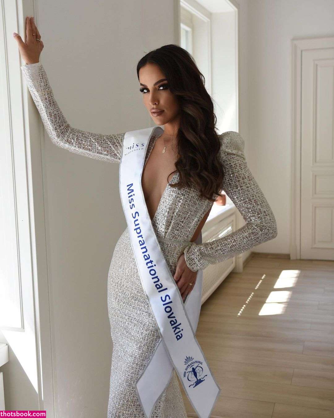 Simona Leskovska Photo #20