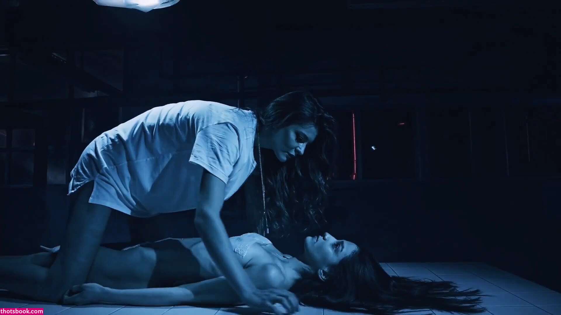 Vahide Bulu Photo #39