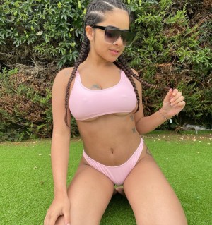 Angie Lopez Photo #10