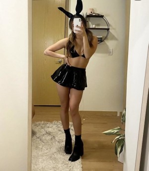 elliebunniexo Photo #27