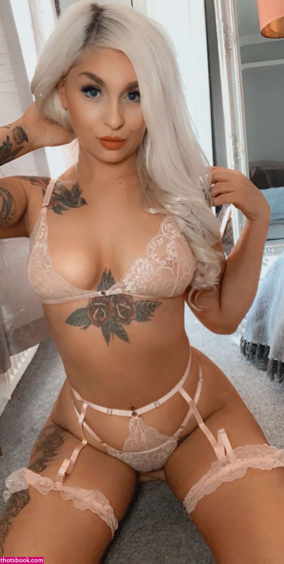 harrietellenshaw Photo #33