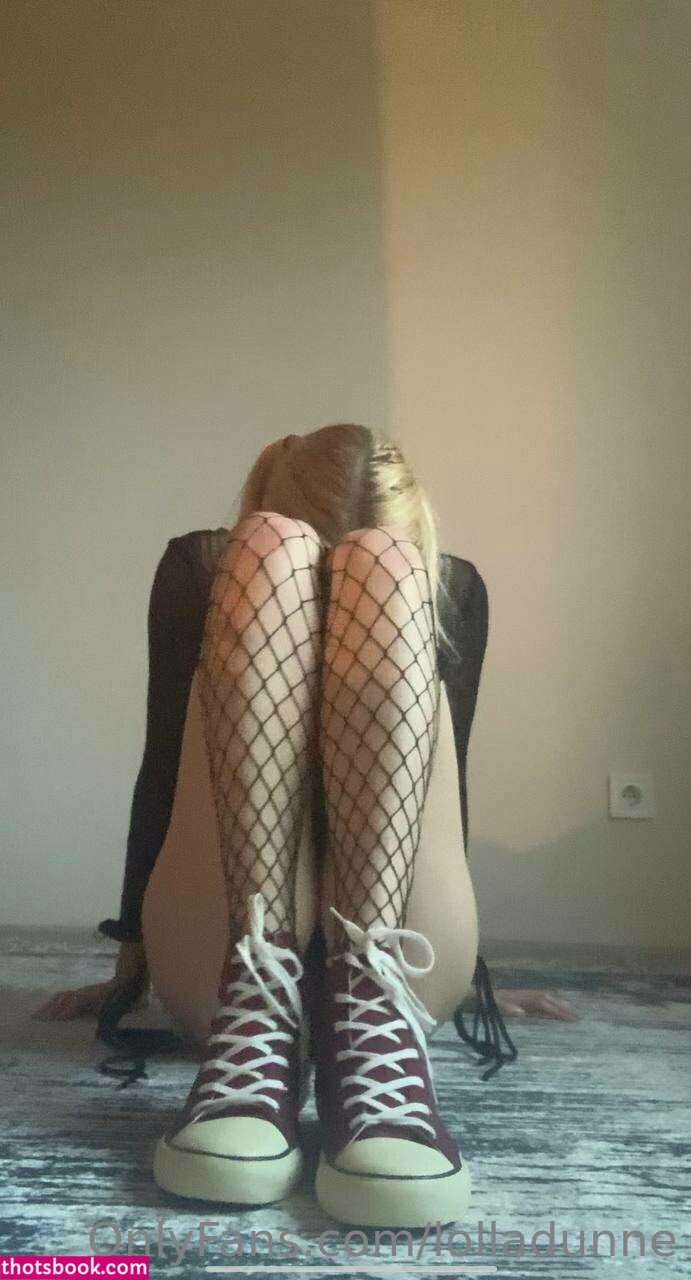 nellyxlamb Photo #11