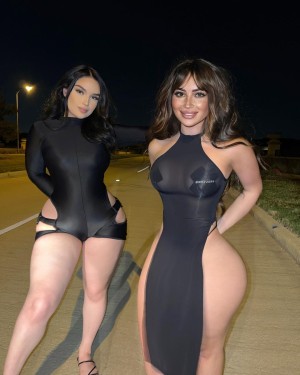 Sophia Vay Photo #10