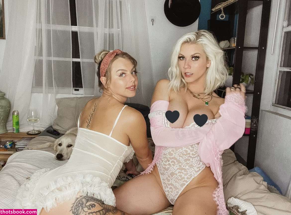 Taylor Hughs Photo #45