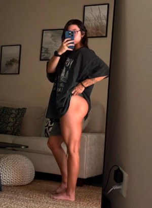 Niksmcfit Photo #25