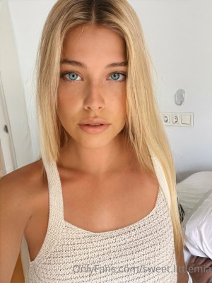 Sweet Little Mia Photo #23