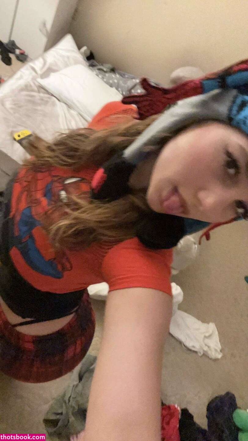 Sara Dobrik Photo #48