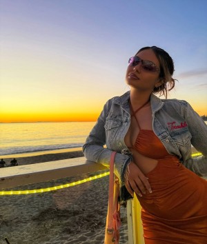 Sofia Jamora Post #30