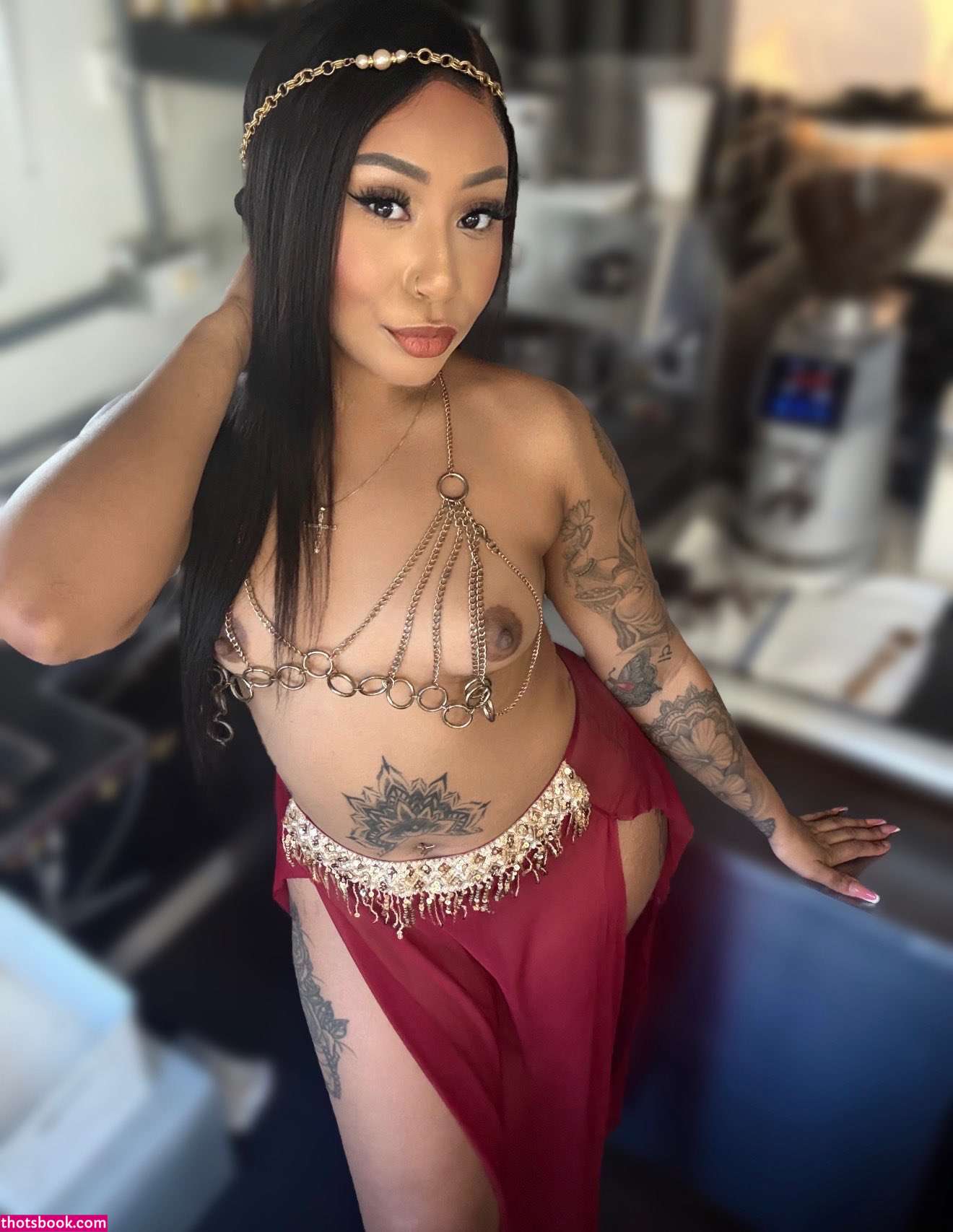 Barista Simone Photo #5