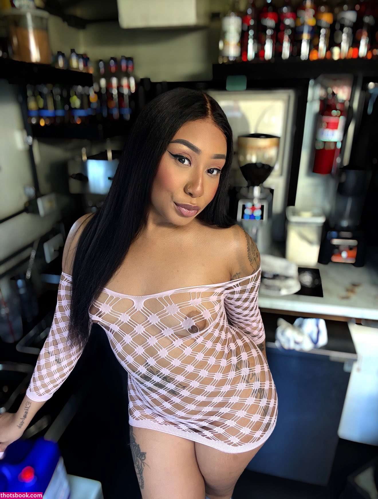 Barista Simone Photo #10