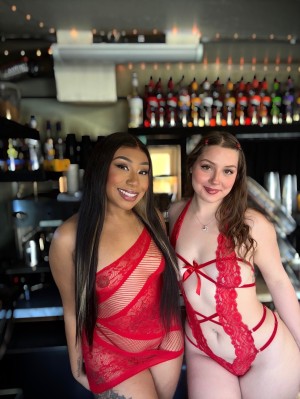 Barista Simone Photo #8