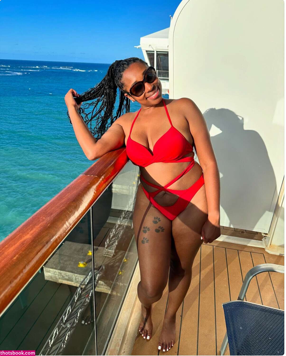 Tiffany Renee Photo #8