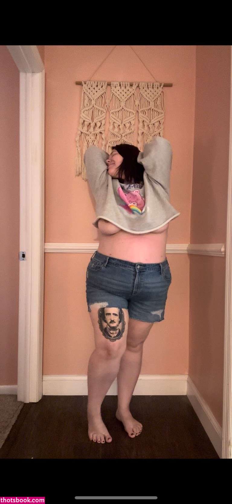 Borrowhiswife Photo #10