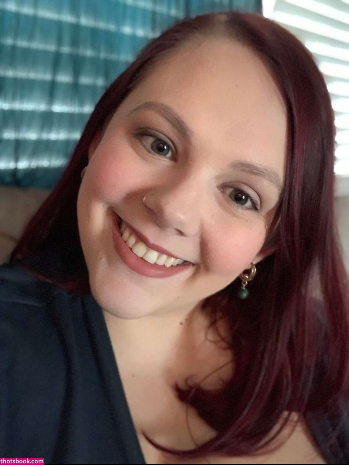 Borrowhiswife Photo #25