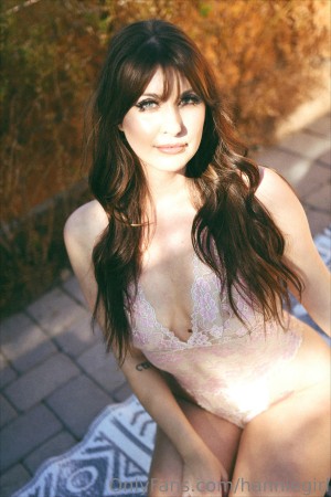Hanniegirl Photo #18