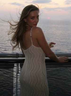 Beth lily Photo #443