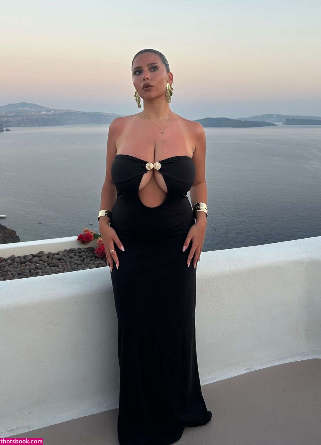 Coral Sharon Photo #28