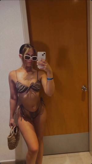 Emily Spencer Photo #12