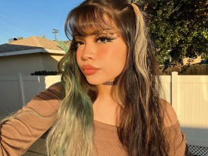 Lollypopthot Photo #36