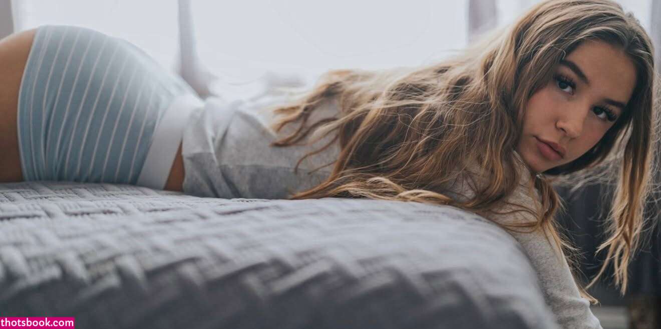 Sophia Maier Photo #13