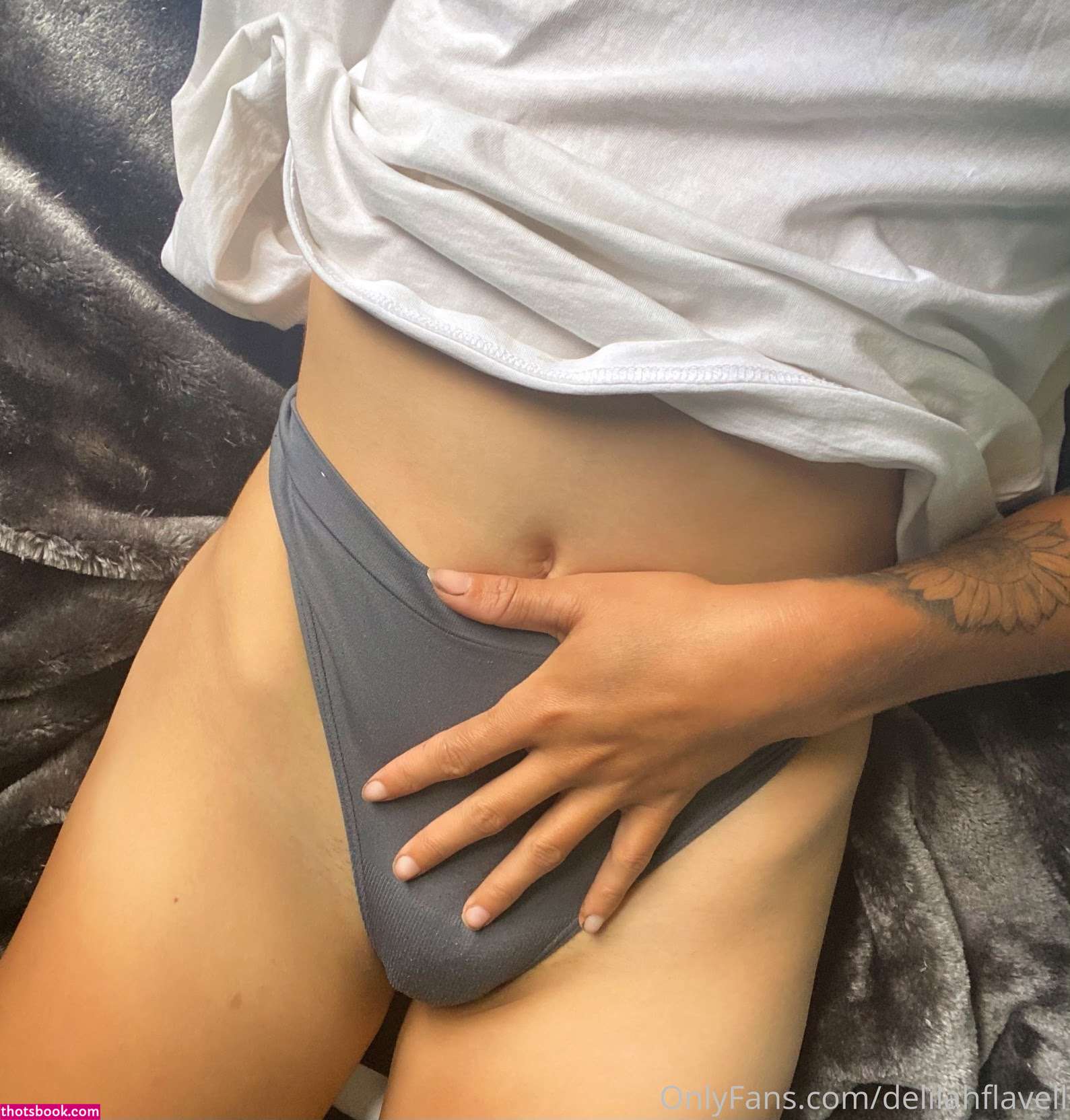 Delilah Flavell Photo #26