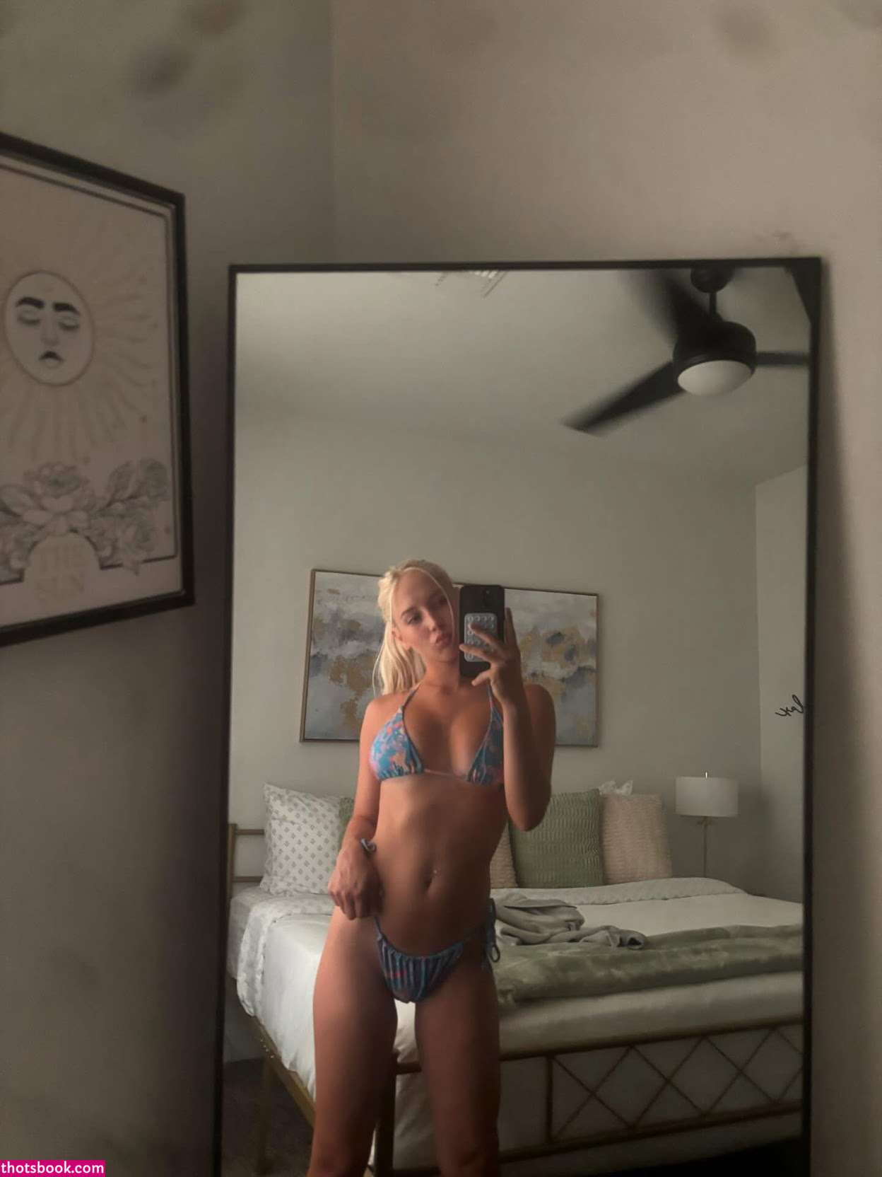 Julia Tate Photo #12