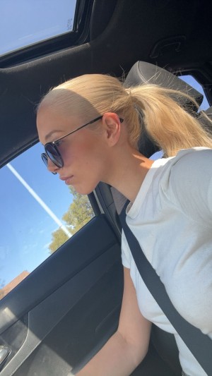 Julia Tate Photo #24