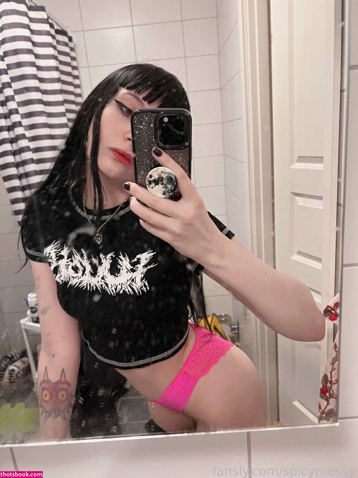 Spicymessy Photo #10