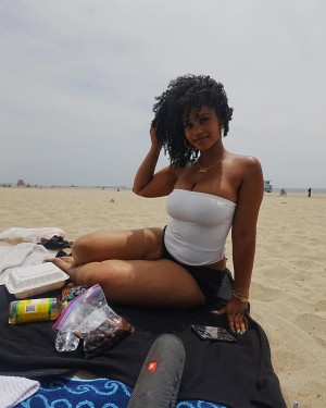 Amara Kioni Photo #9