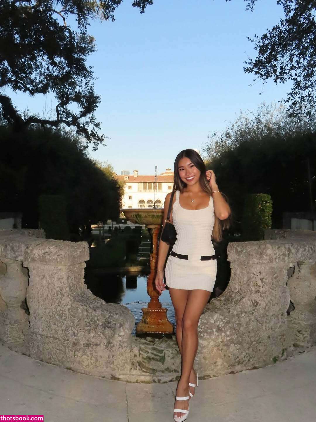 Ella Richardson Photo #3