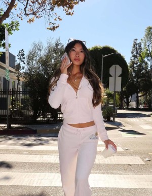 Ella Richardson Photo #6