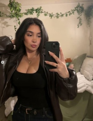 hermosainez Photo #11