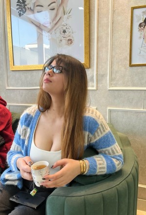 Mansi Dasila Photo #22