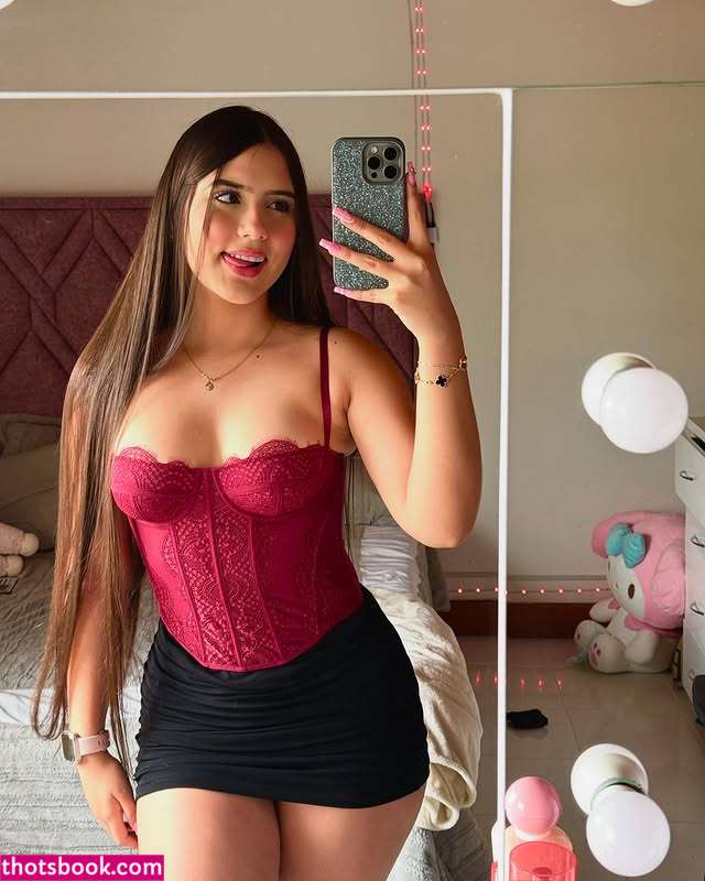 Mariana Hincapie Photo #35